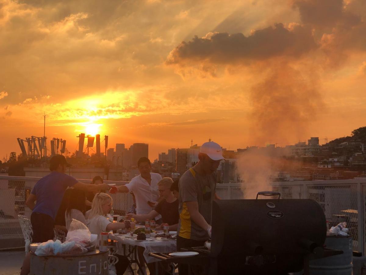 G Guesthouse Itaewon In Сеул Экстерьер фото