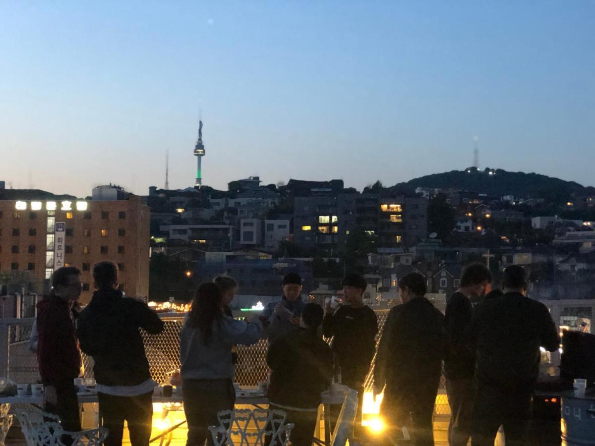 G Guesthouse Itaewon In Сеул Экстерьер фото